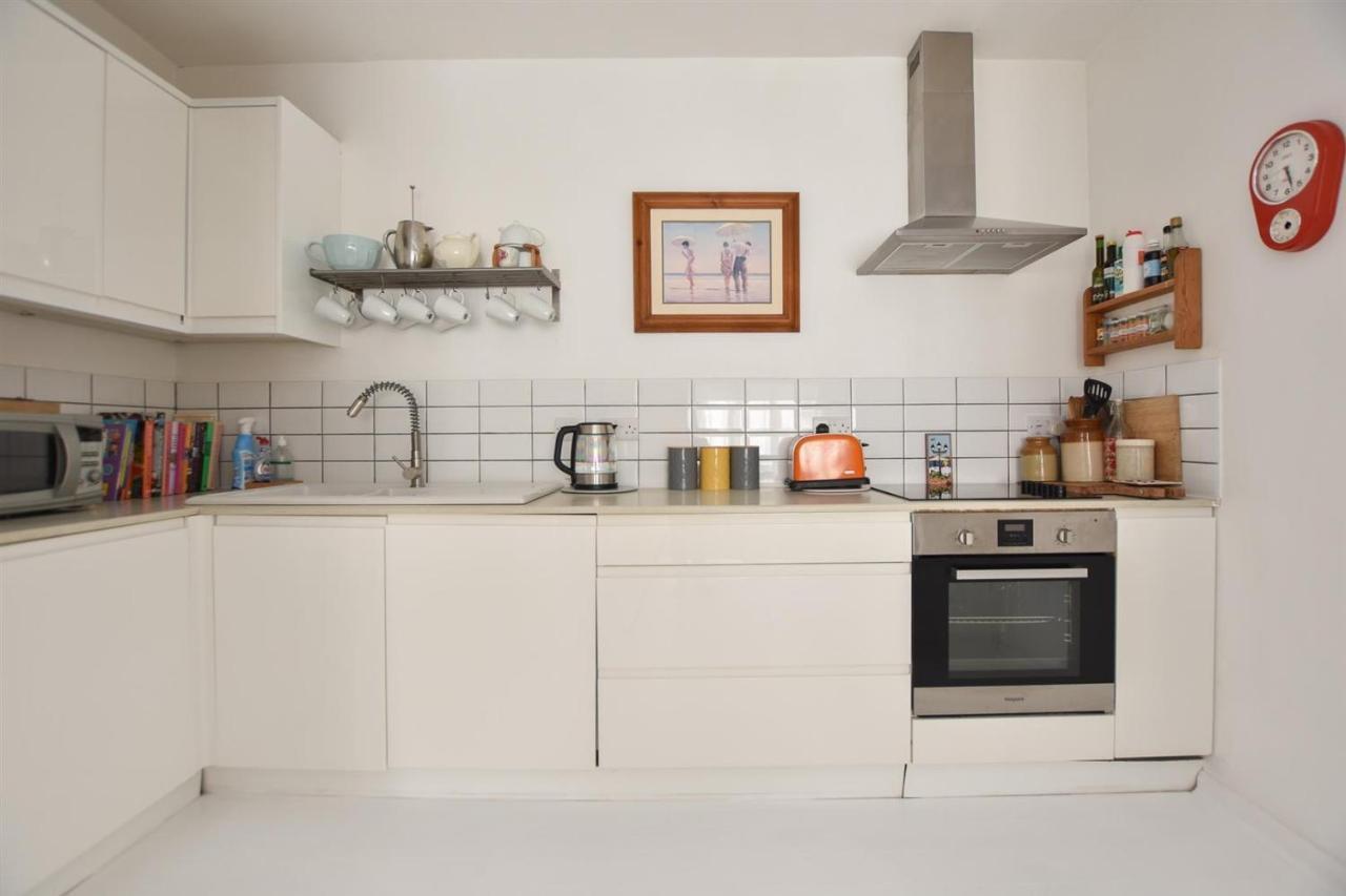 Apartamento Stunning 2 Bed With Sea View In Hastings Old Town Exterior foto